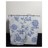 New greeting cards & card box
