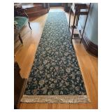 Floral rug 36"W x 75"L