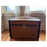 Vintage Trunk 30"x18"x21"H