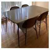 Retro Table & 4 Chairs