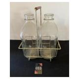 1/2 Gallon Milk Jars in Carrier
