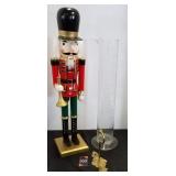 24" Nut Cracker, 2000ml Glass Beaker &  Hook
