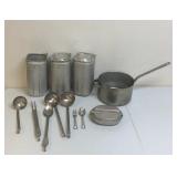 Vintage US military pans and utensils