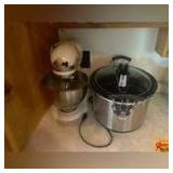 Crock Pot & KitchenAid Stand Mixer
