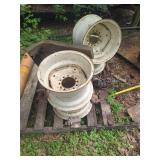 Contents of Pallet: Rims & More