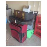 Assorted Luggage & Totes