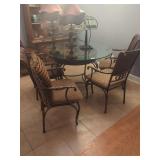 Round Glasstop Dining Table With 4 Chairs