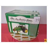 John Deere 4040 Tractor (The Toy Tractor Times Anniversary 2001) by ERTL; 1:16 Scale