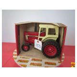 International 1466 Farmall Turbo Tractor by ERTL; 1:16 Scale