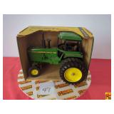 John Deere 4440 Generation II Tractor by ERTL; 1:16 Scale