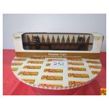 Header Cart by ERTL; 1:32 Scale