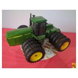 John Deere 8760 Tractor by ERTL; 1:16 Scale