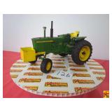 John Deere 4020 Diesel Tractor by ERTL; 1:16 Scale
