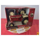 Case International 1206 Farmall Turbo Diesel Tractor (Big Farm) by ERTL; 1:16 Scale