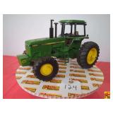 John Deere 4850 Tractor by ERTL; 1:16 Scale