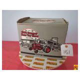 International 1256 Tractor (Collector Edition - 1998 Summer Farm Toy Show) by ERTL; 1:16 Scale