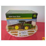 John Deere 8370R Tractor (2014 Farm Show Limited Edition) by ERTL; 1:32 Scale