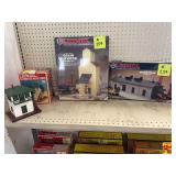Lionel Building Kits For Grain Elevator & Engine House With Illuminated Watch Tower