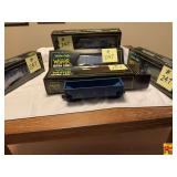 (5 Cars) Weaver, Delaware & Hudson 2-Bay Coal Car Offset