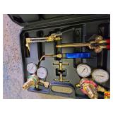 Olsen Torch and Regulator Kit in Molded Case