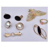 Group of 14k Gold Jewelry Group of 14k Gold Jewelry