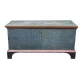 Sponge Paint Decorated Blanket Box Sponge Paint Decorated Blanket Box