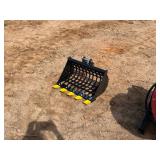 Lot 195  Mini X Rock Bucket