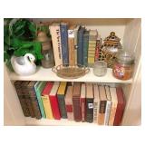 2-Shelves books & home decor