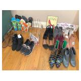 Shoes & boots - Women's size 8-1/2
