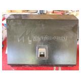 NEW Montezuma tool chest 24x13x15 H