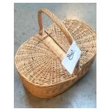 Picnic basket