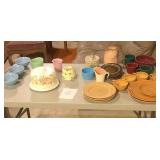 Pottery ware & pancake warmer, Iroquois