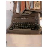 Antique Royal Typewriter