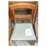 Chair w/vinyl seat