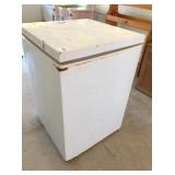 Chest Freezer 24x24