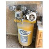 Air compressor - pumps up & holds air -don