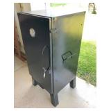 Electric smoker