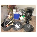 Group of baking pans & misc. kitchen items