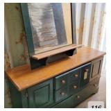 DRESSER AND MIROR