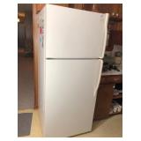 Whirlpool refrigerator 28x29x66 H