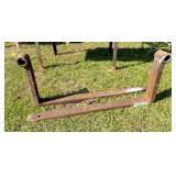 Pallet forks 50'x20' made of 2x4 solid metal with