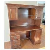 Hutch top desk 56x23x64 H