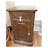 small cabinet 18 x 20 x 30H
