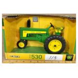 JD 1958 530 Diecast metal tractor JD 1958 530 Diecast metal tractor