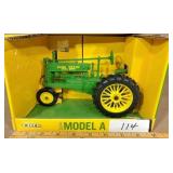 JD 1934 Model A Diecast metal tractor JD 1934 Model A Diecast metal tractor