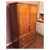 entertaiment center 38 x 20 x 64.5H