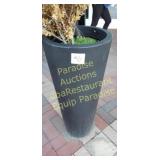 Planter set of 2 - plastic