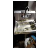 ss wall mount hand sink