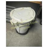 ingredient whit barrel on round dolly mobile