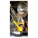 BIN OF UTENSILS